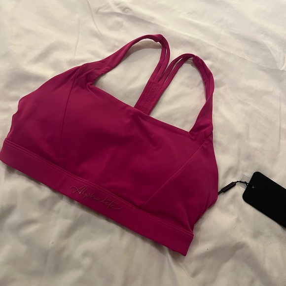 Alphalete kinetic sports bra in arcade pink - Picture 6 of 17